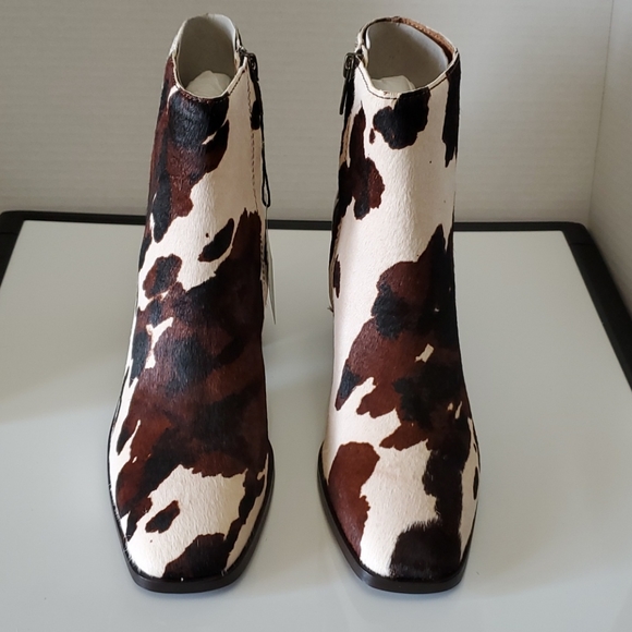 NWT FRYE Georgia Cow Print Bootie Cream/Brown - Picture 8 of 15